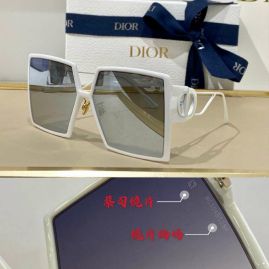 Picture of Dior Sunglasses _SKUfw56829579fw